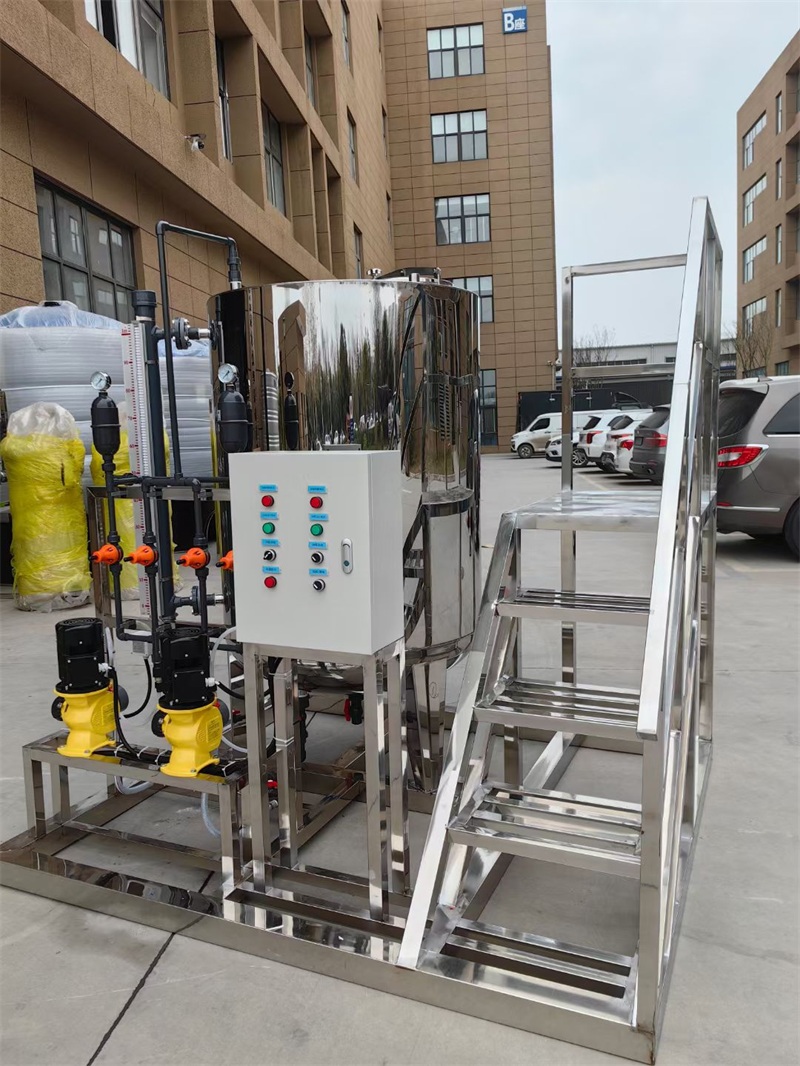 内置式水箱自洁消毒器